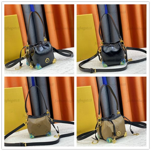 23ss designer mini bucket shoulder bag small vintage monograms leather handbags bags totes bag luxurys ladies crossbody bag p82885
23ss designer mini bucket shoulder bag small vintage monograms leather handbags bags totes bag luxurys ladies crossbody bag p82885