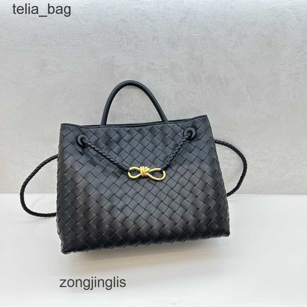 weave venetaas women's andiamo leather bag arco capacity totes tote 2023 designer large bags shoulder bottegaas crossbody handbag cross
weave venetaas women's andiamo leather bag arco capacity totes tote 2023 designer large bags shoulder bottegaas crossbody handbag cross