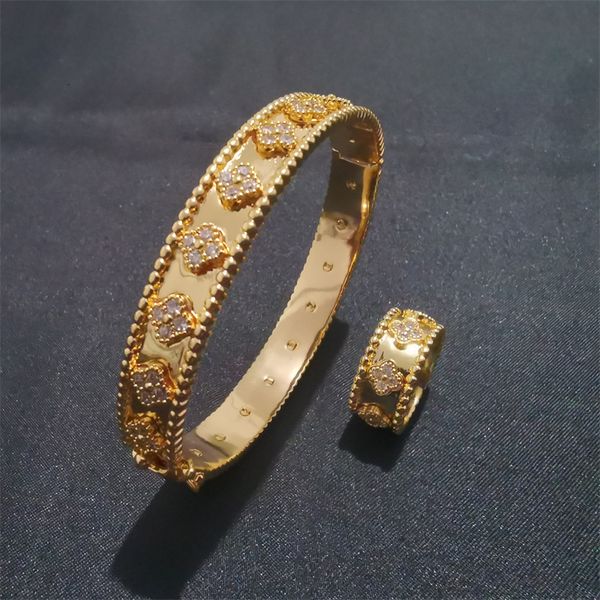 bangle glitter me luxury bracelet rings 2pcs sets for women copper cubic zirconia bangle ladies rings bride bridesmaid wedding jewelry 23081, Black
bangle glitter me luxury bracelet rings 2pcs sets for women copper cubic zirconia bangle ladies rings bride bridesmaid wedding jewelry 23081, Black