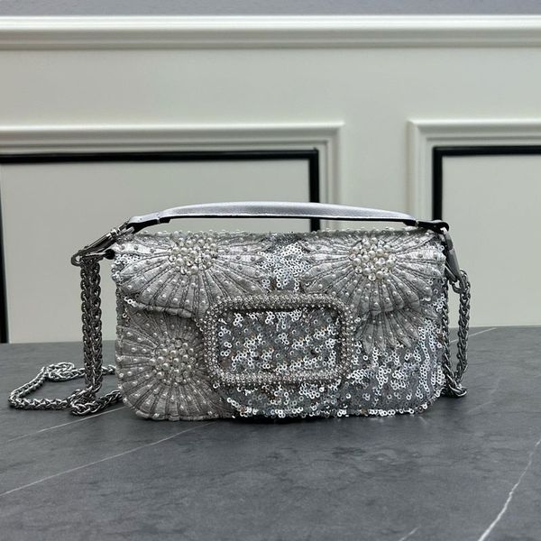 genuine leather embroidery handheld shoulder bag for womens european and american heavy industry beads cross body bag chain small square eve
genuine leather embroidery handheld shoulder bag for womens european and american heavy industry beads cross body bag chain small square eve