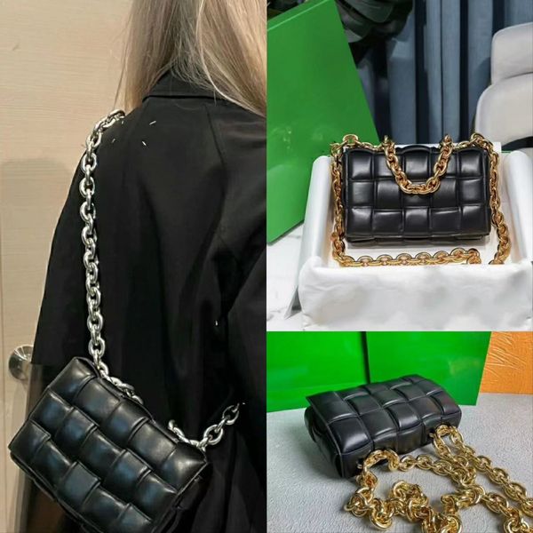 hand woven leather shoulder bags totes luxury multi color selection women's handbags shoulder bag mini pouch cross body cosmetic purses
hand woven leather shoulder bags totes luxury multi color selection women's handbags shoulder bag mini pouch cross body cosmetic purses