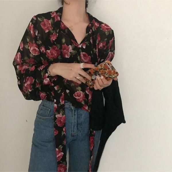 spring retro color matching rose shirt womens design sense niche long sleeved chiffon, White
spring retro color matching rose shirt womens design sense niche long sleeved chiffon, White