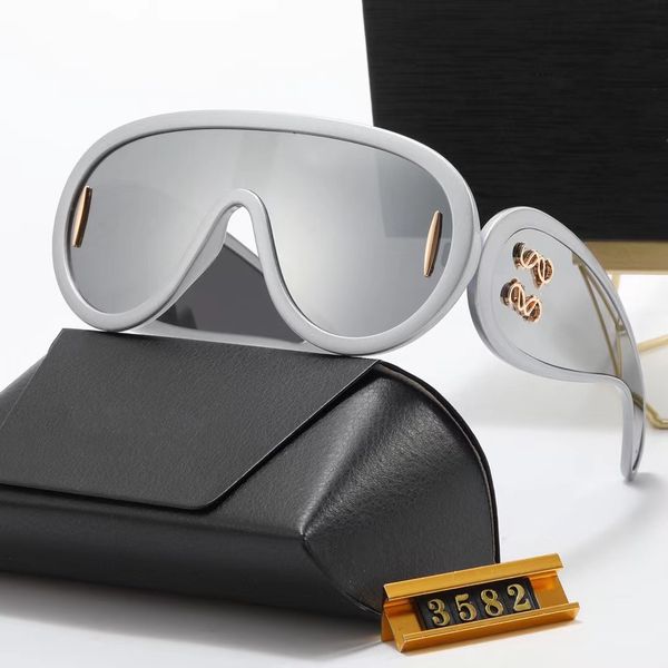 designer sunglasses for women and men fashion model special uv400 protection letters big leg double beam frame outdoor luxury design women s, White;black
designer sunglasses for women and men fashion model special uv400 protection letters big leg double beam frame outdoor luxury design women s, White;black