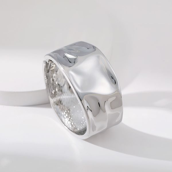 new 18k gold sliver irregular concave convex gold silver foil paper wide design exaggerated bracelet opening design metal feel bracelet cool, Black
new 18k gold sliver irregular concave convex gold silver foil paper wide design exaggerated bracelet opening design metal feel bracelet cool, Black