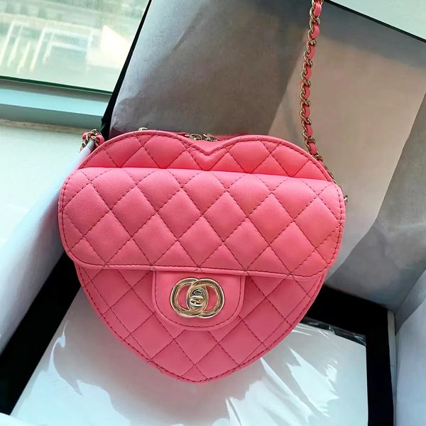 2023 new heart type handbags cosmetic shoulder half moon womens men hobo bag luxury designer travel evening clutch bags cowhide chain purses
2023 new heart type handbags cosmetic shoulder half moon womens men hobo bag luxury designer travel evening clutch bags cowhide chain purses