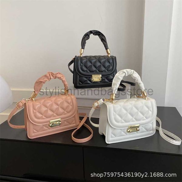 simple korean women's lingge embroidered thread lock buckle portable fashion square single bagstylishhandbagsstore
simple korean women's lingge embroidered thread lock buckle portable fashion square single bagstylishhandbagsstore
