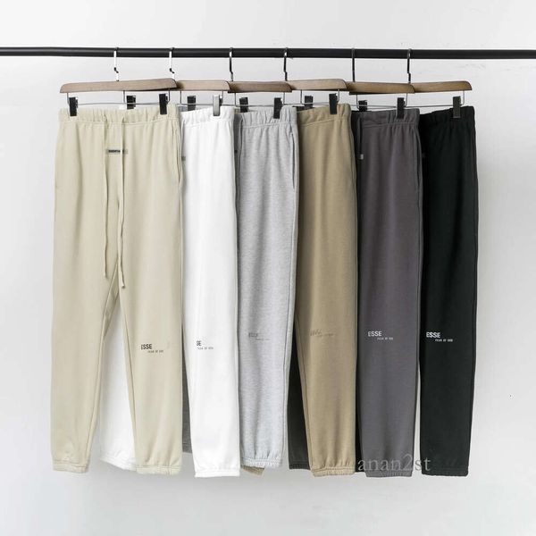 mens pants designer ess pants reflective mens womens elasticity men sports loose silocone letters sweatpants drawstring trousers casual, Black
mens pants designer ess pants reflective mens womens elasticity men sports loose silocone letters sweatpants drawstring trousers casual, Black