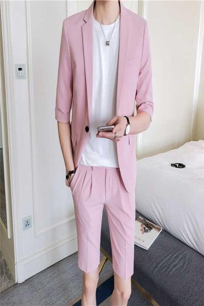 men suit set slim fit half sleeve knee length pants korean style men039s clothing pink white summer suit jacket with short pant9679931, White;black
men suit set slim fit half sleeve knee length pants korean style men039s clothing pink white summer suit jacket with short pant9679931, White;black