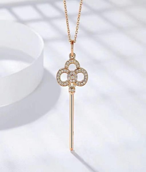 fashion key pendant with diamond sliding petal necklace luxury gift original packaging9304923, Silver
fashion key pendant with diamond sliding petal necklace luxury gift original packaging9304923, Silver