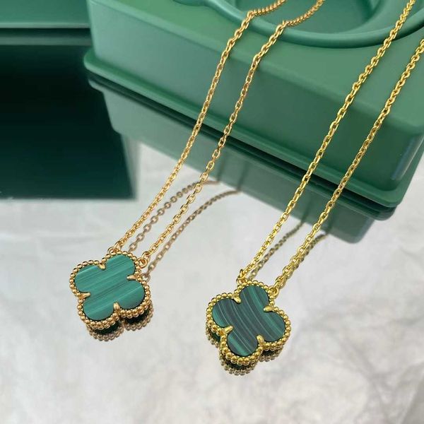 

Designer Four-leaf clover luxury top jewelry accessories women Cleef V gold thick plating 18K rose gold necklace fritillary high version lucky pendant green agate