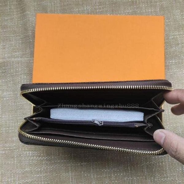 new women wallet men long wallet single zipper purse ladies card holder with box280r, Red;black
new women wallet men long wallet single zipper purse ladies card holder with box280r, Red;black