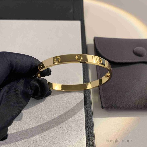 

love series gold bangle man au 750 plated 18 k 16-21 size with box screwdriver 5a premium gifts couple bracelet 052, Black