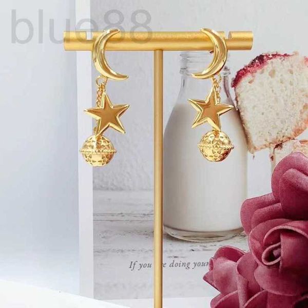 charm designer triumphal arch, made of brass material, star niche design, sweet and high-end feeling, light luxury style, exquisite craftsma, Golden
charm designer triumphal arch, made of brass material, star niche design, sweet and high-end feeling, light luxury style, exquisite craftsma, Golden