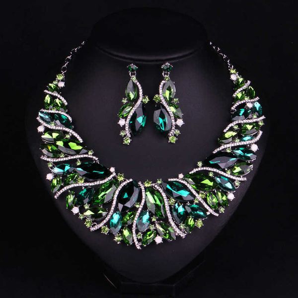 pendant necklaces strands strings full diamond dress accessories elegant and generous temperament clavicle chain set, Silver
pendant necklaces strands strings full diamond dress accessories elegant and generous temperament clavicle chain set, Silver