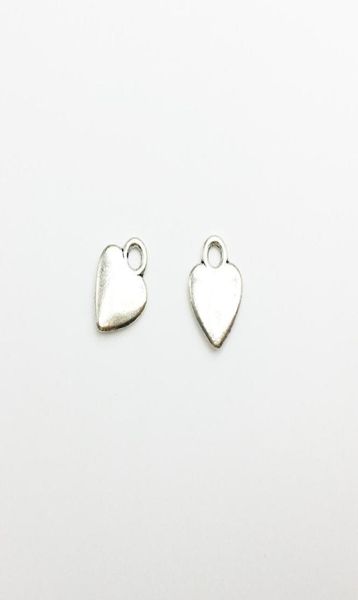 200pcslot tibetan silver alloy heart pendant charms for jewelry makings bracelet findings 105135mm6929878, Bronze;silver
200pcslot tibetan silver alloy heart pendant charms for jewelry makings bracelet findings 105135mm6929878, Bronze;silver