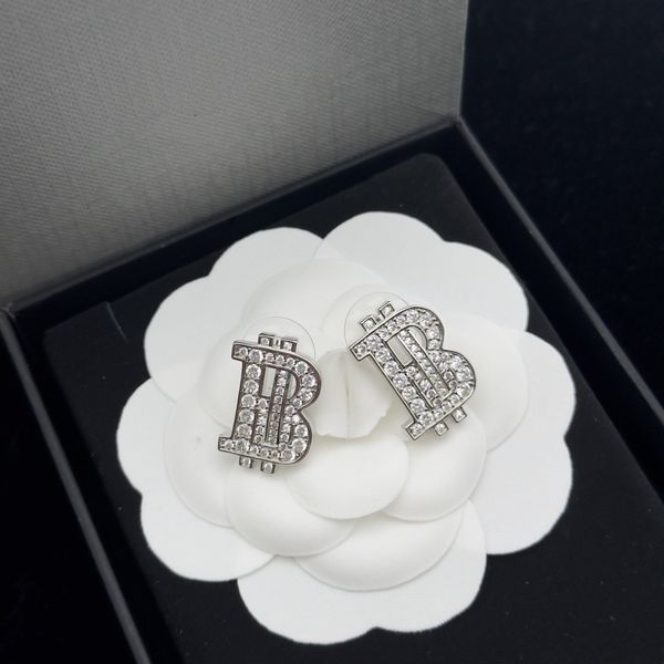 luxurys designer stud womens earring fashion mens b earrings with vertical lines jewelry formal women shine diamond pendant studs hoop ear r, Golden;silver
luxurys designer stud womens earring fashion mens b earrings with vertical lines jewelry formal women shine diamond pendant studs hoop ear r, Golden;silver