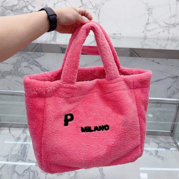 2023 furry cotton totes woman tote bag fluffy handbag designer bag medium winter soft travel handbags triangle letters 5a
2023 furry cotton totes woman tote bag fluffy handbag designer bag medium winter soft travel handbags triangle letters 5a