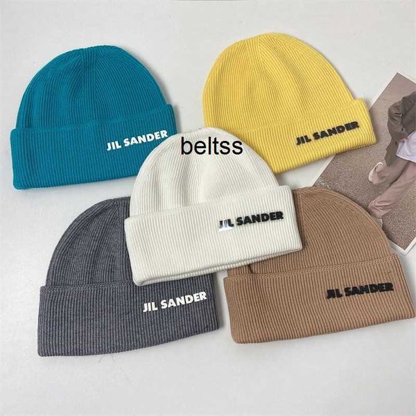 23s fashion brand letter thin woolen hat for women solid color versatile simple knitted hat for men and women autumn and winter hat, Blue;gray
23s fashion brand letter thin woolen hat for women solid color versatile simple knitted hat for men and women autumn and winter hat, Blue;gray