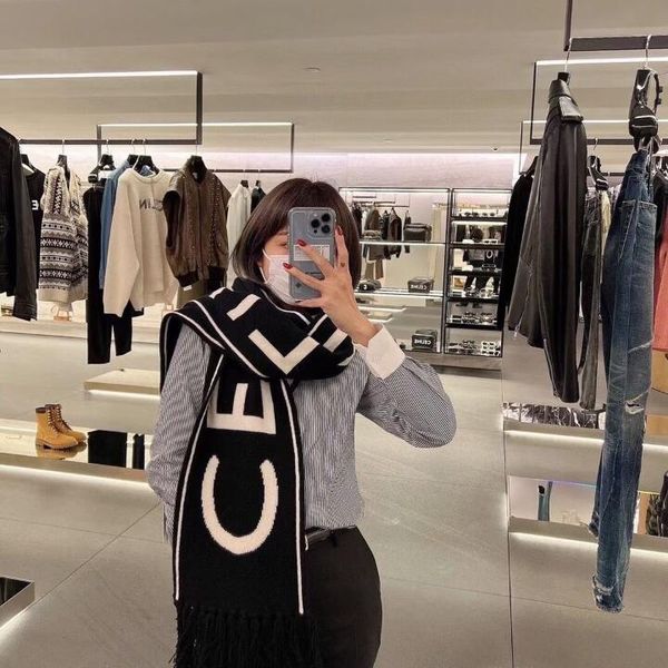 designer scarf fashion winter scarves soft cashmere big letter reversible design for man women shawl quality, Blue;gray
designer scarf fashion winter scarves soft cashmere big letter reversible design for man women shawl quality, Blue;gray