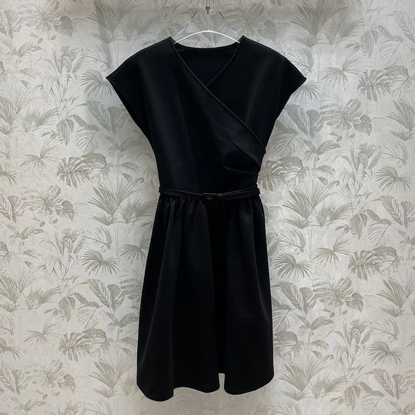 chest cross design women dresses sleeveless solid colour cotton casual dresses ladies belt dating party vintage dresses fashion trending, Black;gray
chest cross design women dresses sleeveless solid colour cotton casual dresses ladies belt dating party vintage dresses fashion trending, Black;gray
