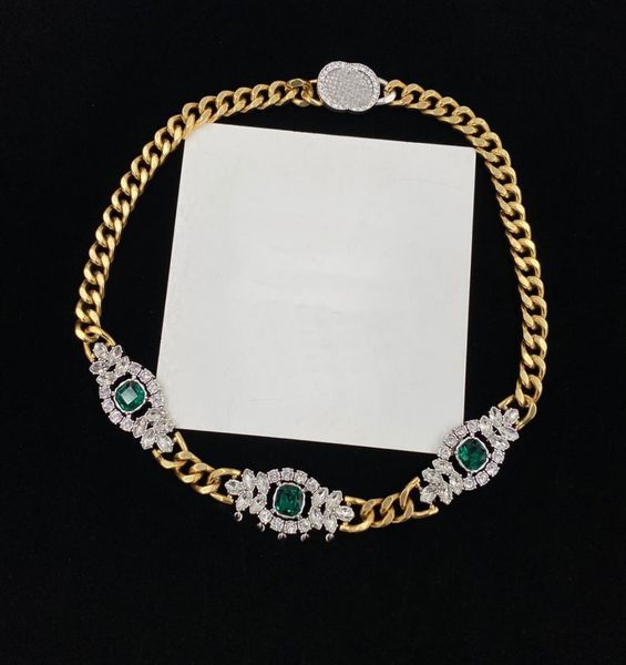 full diamond emerald necklaces designer letter pendant necklace double alphabet rhinestone metal chain palace style j7109921, Silver
full diamond emerald necklaces designer letter pendant necklace double alphabet rhinestone metal chain palace style j7109921, Silver
