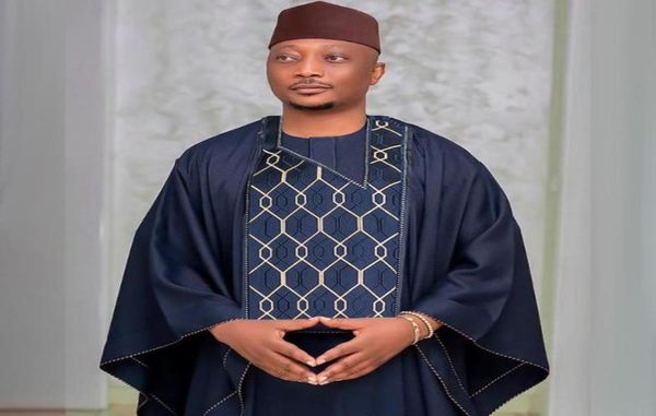 ethnic clothing hd wedding party formal attire 2021 african men agbada 3 pcs set robe shirt pants suit dashiki embroidered long s1242283, Red
ethnic clothing hd wedding party formal attire 2021 african men agbada 3 pcs set robe shirt pants suit dashiki embroidered long s1242283, Red