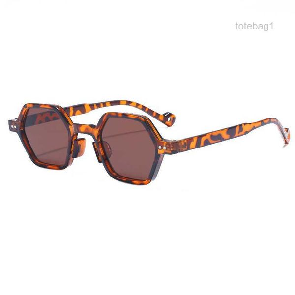 new internet celebrity frame sunglasses, women's trend, street ps, small personalized sunscreen glasses bfpe bfpe, White;black
new internet celebrity frame sunglasses, women's trend, street ps, small personalized sunscreen glasses bfpe bfpe, White;black