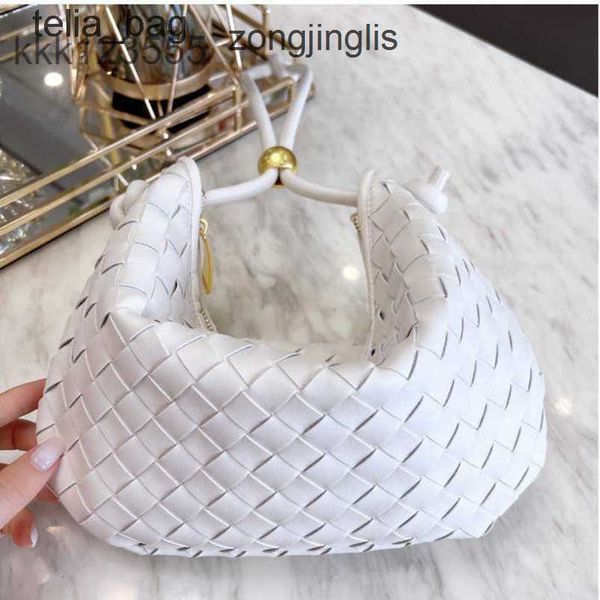 bottegaas designer hand 2023 ladies golden classic venetaas small bag bags ball woven hand one turn shoulder fashion ox dumplings cloud fep
bottegaas designer hand 2023 ladies golden classic venetaas small bag bags ball woven hand one turn shoulder fashion ox dumplings cloud fep