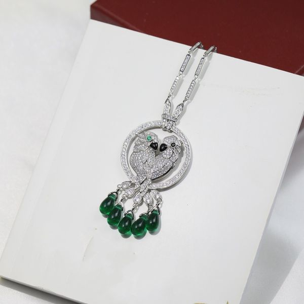 european and american jewelry double parrot necklace inlaid with zircon gold-plated fashionable and versatile water drop agate acacia bird c, Silver
european and american jewelry double parrot necklace inlaid with zircon gold-plated fashionable and versatile water drop agate acacia bird c, Silver