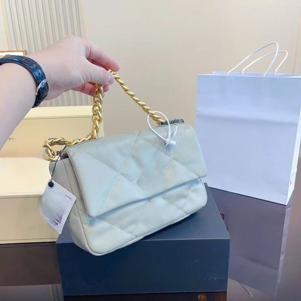 designer 19 bags women fashion lambskin soft leather tote purse crossbody metal chain flap shoulder bags evening handbags 25cm
designer 19 bags women fashion lambskin soft leather tote purse crossbody metal chain flap shoulder bags evening handbags 25cm