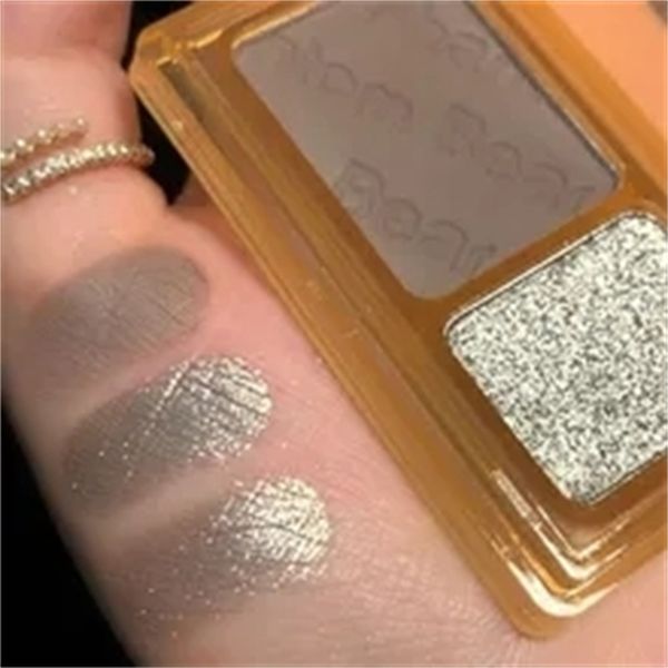 2 colors eye shadow palette matte glitter green eyeshadow neon nude red eye shadow pigments shadow professional makeup palette a4
2 colors eye shadow palette matte glitter green eyeshadow neon nude red eye shadow pigments shadow professional makeup palette a4