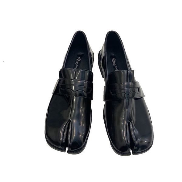 dress shoes flats tabi ninja moccasins round split toe shallow women single shoes slip on slingback mules leather shoes soft loafers 230812, Black
dress shoes flats tabi ninja moccasins round split toe shallow women single shoes slip on slingback mules leather shoes soft loafers 230812, Black