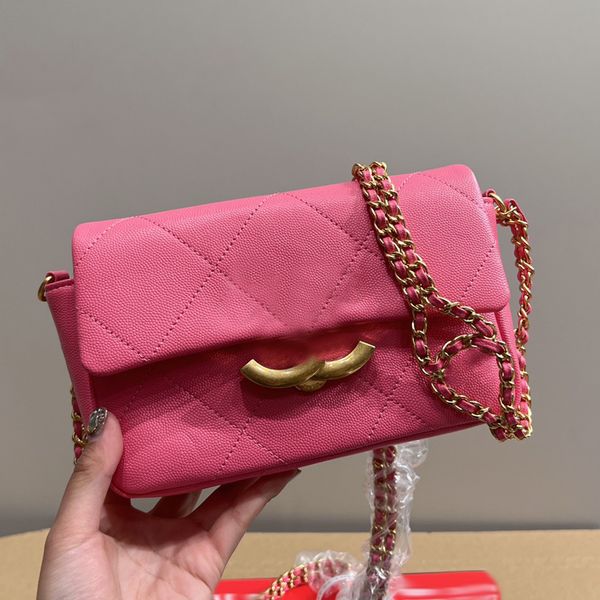 designer womens shoulder bag beautifully woven chain bag leather diamond hardware metal clasp luxury handbag matelasse chain crossbody bags
designer womens shoulder bag beautifully woven chain bag leather diamond hardware metal clasp luxury handbag matelasse chain crossbody bags