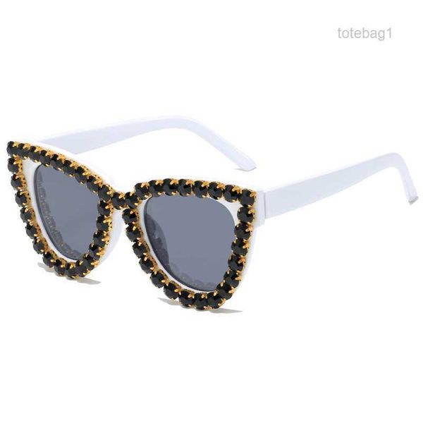 new large frame diamond studded sunglasses, candy colored glasses, trendy women's party street ps, decorative glasses v4ku, White;black
new large frame diamond studded sunglasses, candy colored glasses, trendy women's party street ps, decorative glasses v4ku, White;black