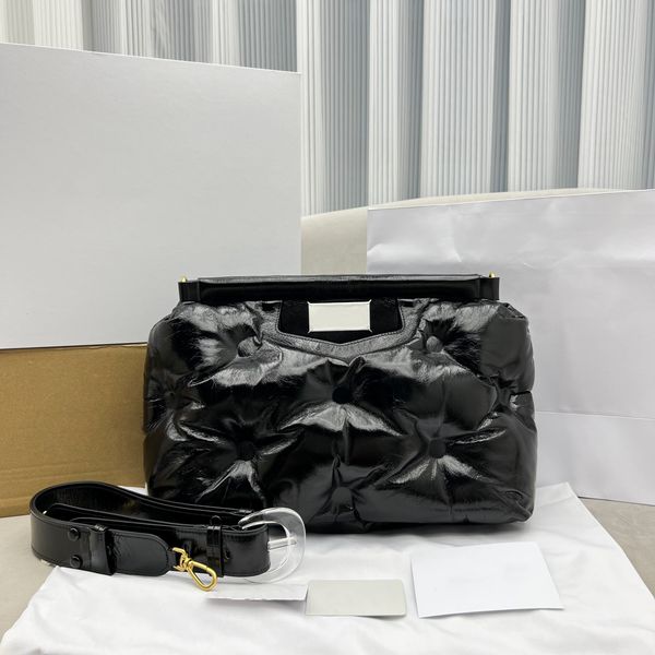 designer margiela hobo luxury black white leather cloud bag single shoulder underarm bag sheepskin
designer margiela hobo luxury black white leather cloud bag single shoulder underarm bag sheepskin