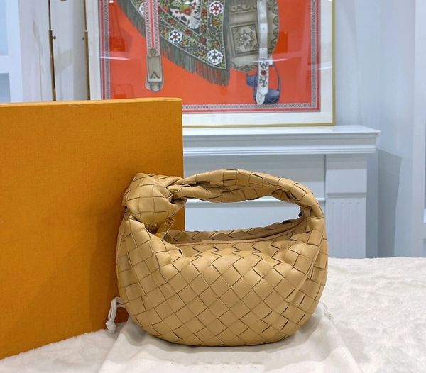 high genuine leather vanity camera shoulder bag women's men tote crossbody bag luxury designer fashion shopping wallet cases card pocke
high genuine leather vanity camera shoulder bag women's men tote crossbody bag luxury designer fashion shopping wallet cases card pocke