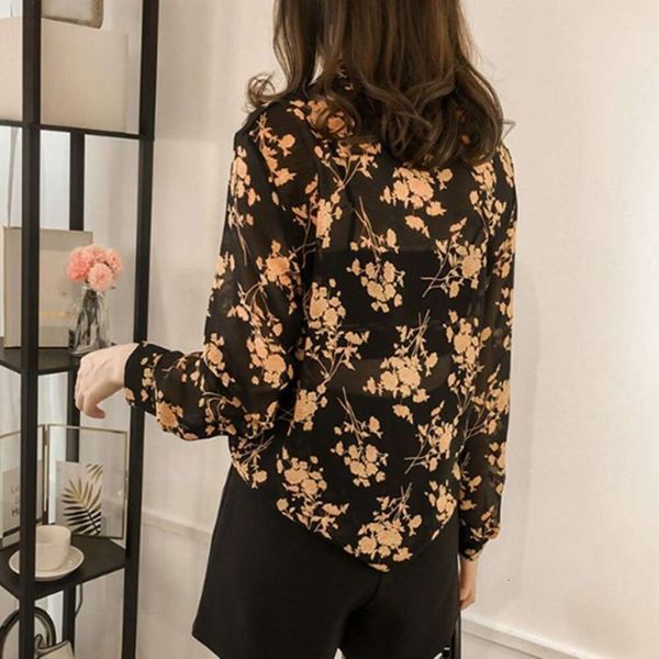 item autumn womens wear blouses style elegant loose sskinny print shirt long sleeve bottomline han fan, White
item autumn womens wear blouses style elegant loose sskinny print shirt long sleeve bottomline han fan, White
