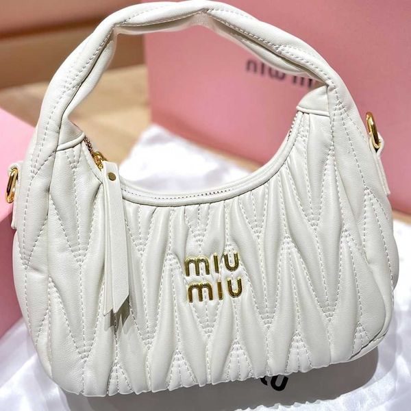 designers bags crystal chain bag pearl crescent bag pleated soft leather underarm crossbody bag 1ctq
designers bags crystal chain bag pearl crescent bag pleated soft leather underarm crossbody bag 1ctq