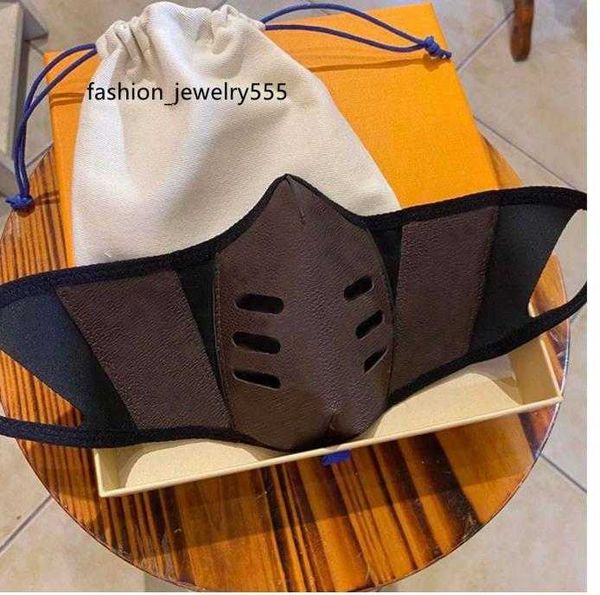 other fashion accessories fashion designer party masks men women dust reusable washable leather mask outdoor cotton cloth plaid face mask wi, Silver
other fashion accessories fashion designer party masks men women dust reusable washable leather mask outdoor cotton cloth plaid face mask wi, Silver
