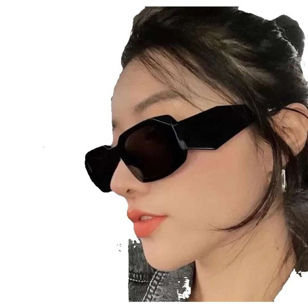10a fashion designer sunglasses goggle beach sun glasses for man woman eyeglasses 13 colors orginal retro all materials, White;black
10a fashion designer sunglasses goggle beach sun glasses for man woman eyeglasses 13 colors orginal retro all materials, White;black