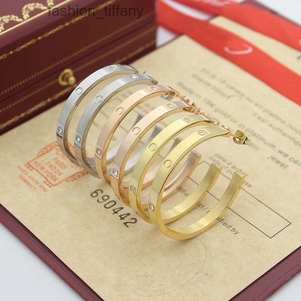classic circle designer hoop earrings fashion love earrings for women stainless steel plating 18k gold jewelry, Golden;silver
classic circle designer hoop earrings fashion love earrings for women stainless steel plating 18k gold jewelry, Golden;silver