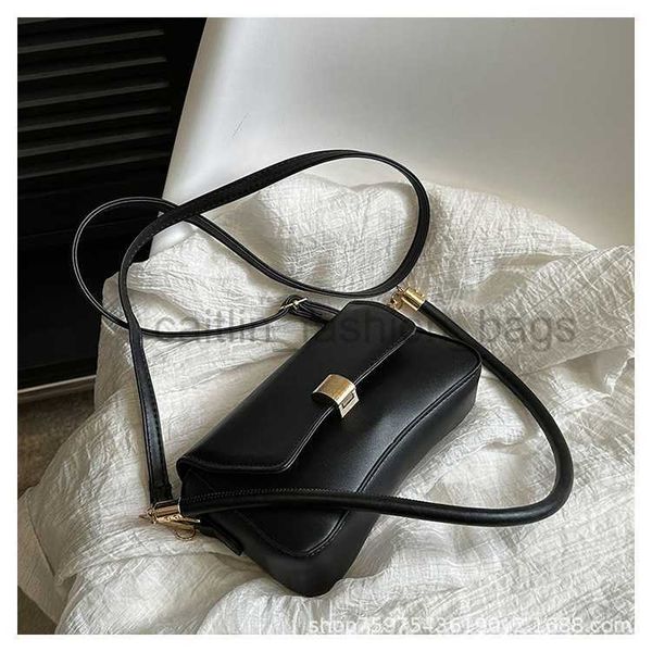 shoulder bags 2023 new versatile light luxury underarm women's bag single shoulder handheld stick bag fashion crossbody small square ba
shoulder bags 2023 new versatile light luxury underarm women's bag single shoulder handheld stick bag fashion crossbody small square ba