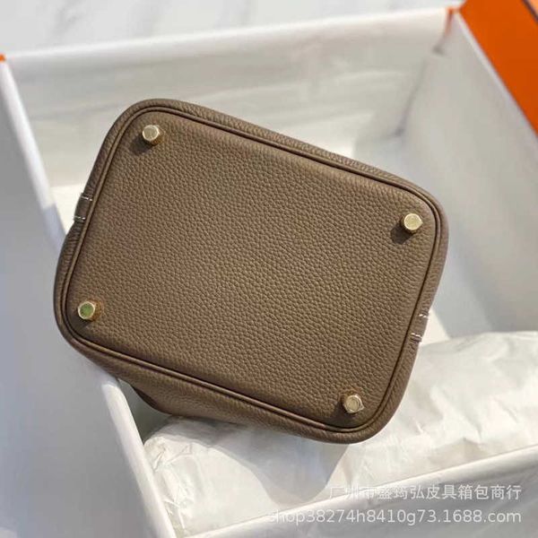 authentic handbag desinger totes picotin bags h familys new honey line vegetable basket bucket womens bag tc cow skin litchi pattern banquet
authentic handbag desinger totes picotin bags h familys new honey line vegetable basket bucket womens bag tc cow skin litchi pattern banquet