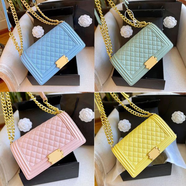 23ss classic caviar quilted boy flap bag womens calfskin metal hardware chain leather shoulder strap designer crossbody 25cm
23ss classic caviar quilted boy flap bag womens calfskin metal hardware chain leather shoulder strap designer crossbody 25cm