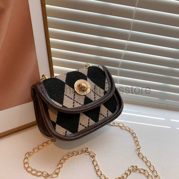 cross body niche design women's bag for spring/summer 2022 new trendy and versatile popular one shoulder crossbody bagstylishhandbagsst
cross body niche design women's bag for spring/summer 2022 new trendy and versatile popular one shoulder crossbody bagstylishhandbagsst