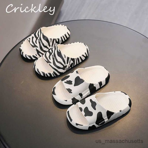 slipper summer zebra pattern girls boys slippers soft slip indoor slippers for kids soft pool children beach shoes r230815, Black;grey
slipper summer zebra pattern girls boys slippers soft slip indoor slippers for kids soft pool children beach shoes r230815, Black;grey