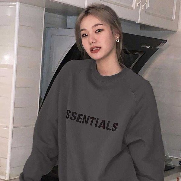 fog double thread season 7 trendy brand embossed letter printing men's and women's loose relaxed round neck sweater, Black;brown
fog double thread season 7 trendy brand embossed letter printing men's and women's loose relaxed round neck sweater, Black;brown