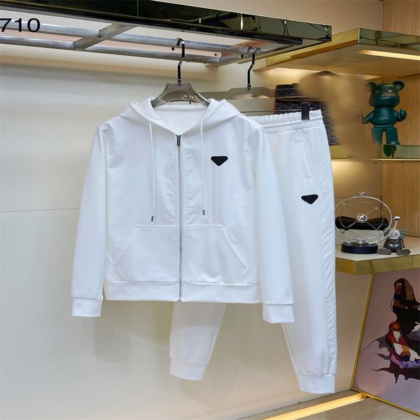 mens designers tracksuits velvet casual sportswear jogger sportswear casual sweatershirts sweatpants streetwear pullover sports suits, Gray
mens designers tracksuits velvet casual sportswear jogger sportswear casual sweatershirts sweatpants streetwear pullover sports suits, Gray