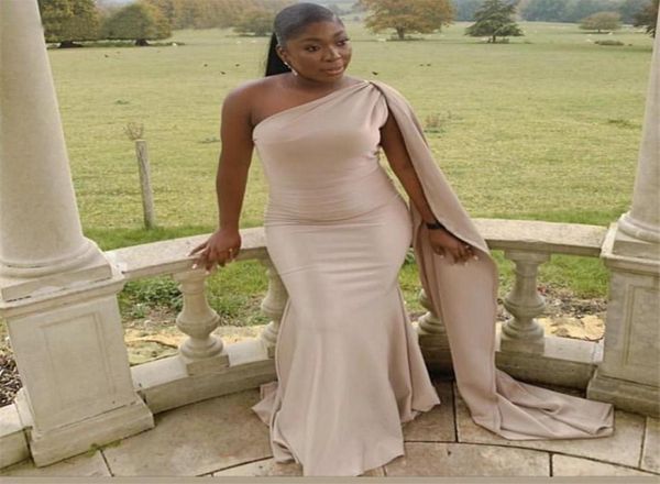 2021 champagne nude mermaid bridesmaid dresses with cape for weddings african one shoulder plus size party sweep train maid of hon1764930, White;pink
2021 champagne nude mermaid bridesmaid dresses with cape for weddings african one shoulder plus size party sweep train maid of hon1764930, White;pink