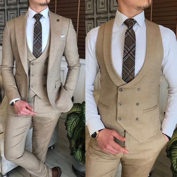 formal men 3 pieces wedding suits elegant peaked lapel tuxedos slim fit groom wear business costume homme (blazer+pants+vest), Black;gray
formal men 3 pieces wedding suits elegant peaked lapel tuxedos slim fit groom wear business costume homme (blazer+pants+vest), Black;gray